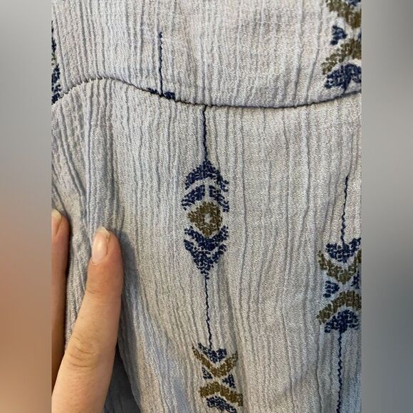 Sadie & Sage, Lavender Bohemian Crop, Size M, In Excellent Condition - Picture 4 of 6